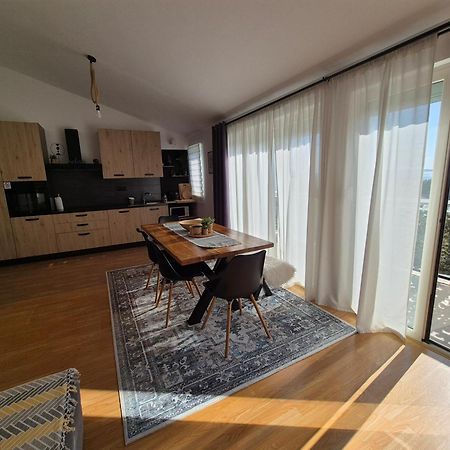 Apartment Near The Sea-Self Check-In Podstrana Eksteriør billede