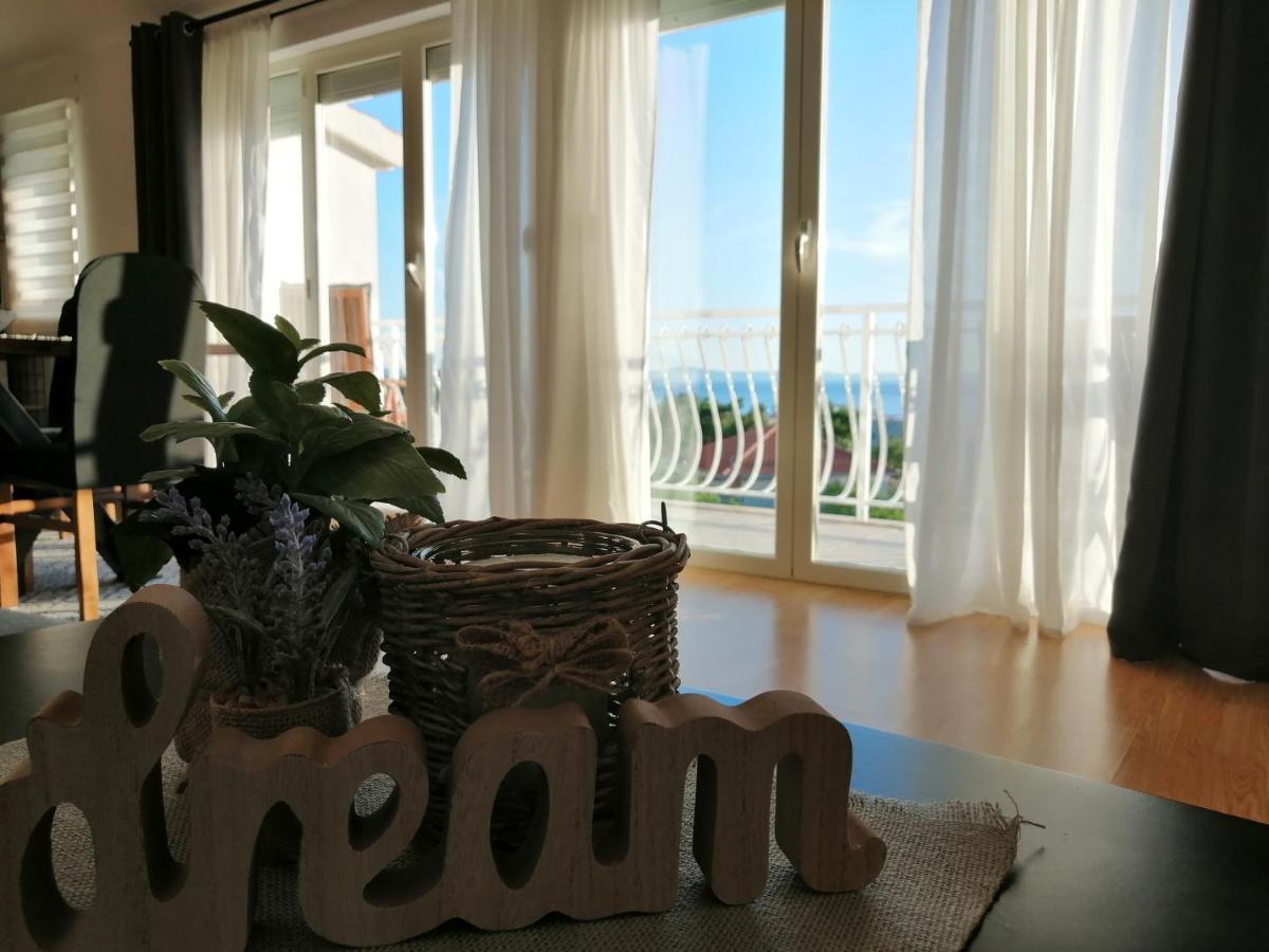 Apartment Near The Sea-Self Check-In Podstrana Eksteriør billede